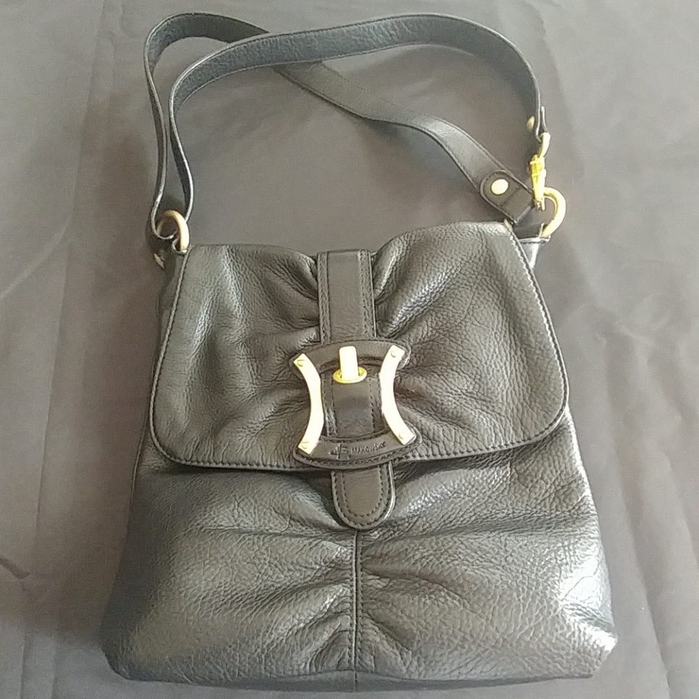 Makowsky leather shoulder bag.